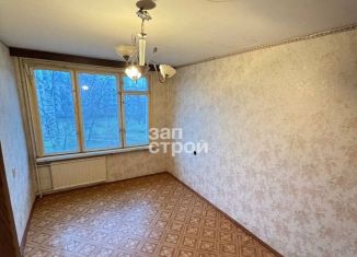 Продажа 4-комнатной квартиры, 48.7 м2, Санкт-Петербург, улица Турку, 8к5, метро Проспект Славы