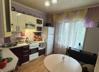 Продаю 2-комнатную квартиру, 51 м2, Коми, улица Сенюкова, 55