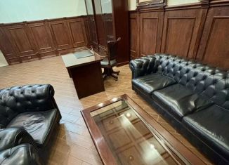 Сдам в аренду офис, 90 м2, Махачкала, проспект Имама Шамиля, 11, Советский внутригородской район