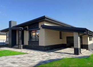 Продам дом, 108 м2, село Чалтырь, улица Пушкина