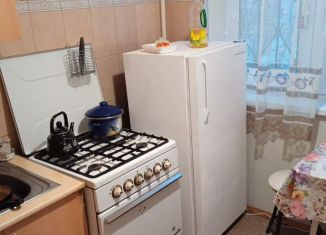 Сдам в аренду 2-комнатную квартиру, 45 м2, Магнитогорск, проспект Карла Маркса, 164/2