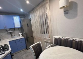 Сдам двухкомнатную квартиру, 52 м2, Дзержинск, Пушкинская улица, 10