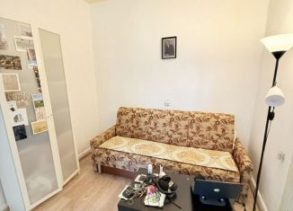 Сдача в аренду 2-ком. квартиры, 45 м2, Екатеринбург, Мельковская улица, 13, метро Динамо