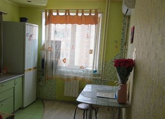 Продается 1-комнатная квартира, 31 м2, Таганрог, улица Чехова, 357-2