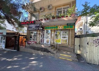Продается торговая площадь, 100 м2, Геленджик, Садовая улица, 23