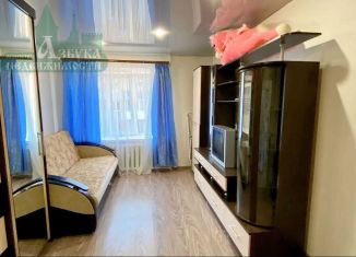 Продам комнату, 16 м2, Смоленск, улица Академика Петрова, 4