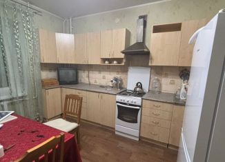 Аренда 2-комнатной квартиры, 60 м2, Казань, улица Масгута Латыпова, 34