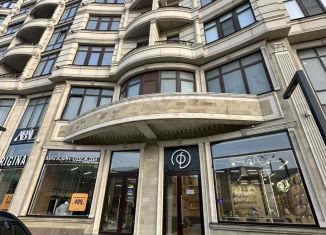 Продается торговая площадь, 64 м2, Махачкала, улица Дахадаева, 35, Советский внутригородской район