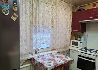 Продаю 2-ком. квартиру, 40 м2, Санкт-Петербург, Гражданский проспект, 83к3, метро Политехническая