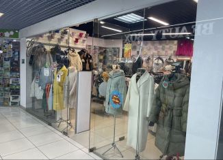 Продам торговую площадь, 42.3 м2, Можга, Базарная площадь, 16