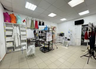 Продаю помещение свободного назначения, 242.5 м2, Черкесск, улица Лободина, 65, микрорайон Пештера