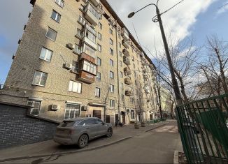 Продаю квартиру студию, 15.7 м2, Москва, Космодамианская набережная, 4/22А