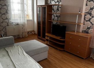 Сдается в аренду 2-комнатная квартира, 45 м2, Удмуртия, улица Ленина, 93