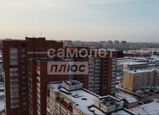 Продам 3-комнатную квартиру, 82 м2, Йошкар-Ола, улица Лебедева, 57