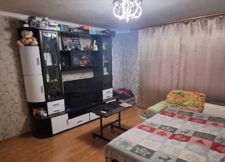 Продам 2-ком. квартиру, 51.5 м2, Забайкальский край, улица Бутина, 73