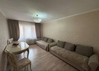 Продается 3-комнатная квартира, 70 м2, Нальчик, улица Ватутина, 8