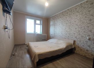 Продам 3-ком. квартиру, 68 м2, Калуга, улица Вишневского, 25