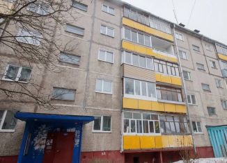 Продается 2-ком. квартира, 46.5 м2, Ярославль, проспект Дзержинского, 43