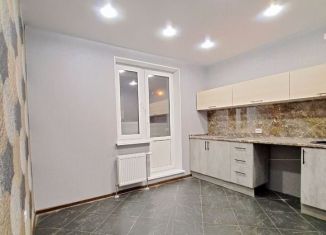 Продается 1-комнатная квартира, 37 м2, Калуга, Минская улица, 35