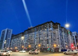 Продам трехкомнатную квартиру, 84 м2, Уфа, улица Рудольфа Нуреева, 14