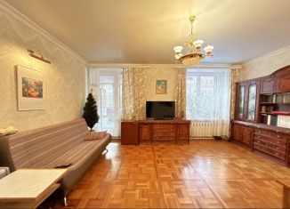 Продается 3-ком. квартира, 100 м2, Иркутск, улица Марата, 26А