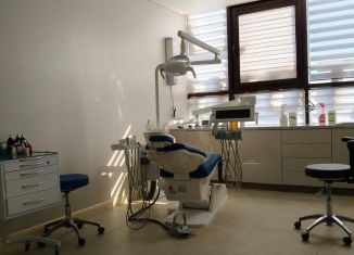 Продаю помещение свободного назначения, 220 м2, Махачкала, проспект Али-Гаджи Акушинского, 230, Кировский внутригородской район