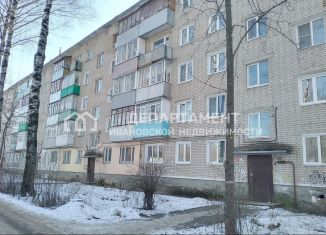 Продаю 3-ком. квартиру, 63 м2, Фурманов, улица Тимирязева, 2