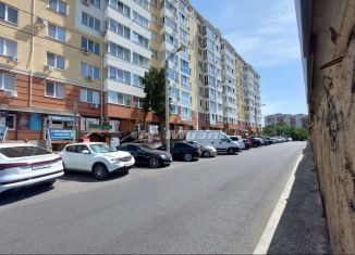 Продается торговая площадь, 72 м2, Симферополь