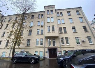 Продам квартиру студию, 18 м2, Москва, улица Земляной Вал, 65, метро Таганская