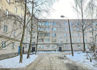 Продается 1-комнатная квартира, 34 м2, Новгородская область, улица Свободы, 11А