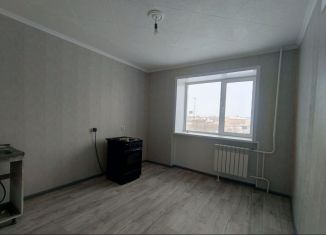 Продам 2-ком. квартиру, 41 м2, Красноярский край, улица Коминтерна, 61