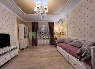 Сдается 3-ком. квартира, 110 м2, Казань, улица Гастелло, 7