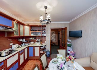 Продается 3-комнатная квартира, 87 м2, Тюмень, Народная улица, 4, Восточный округ