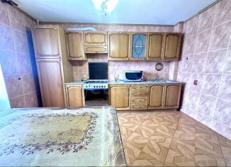 Продается трехкомнатная квартира, 85 м2, Владикавказ, Пушкинская улица, 2