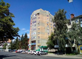 Продам 3-ком. квартиру, 106.1 м2, Курская область, улица Радищева, 79А