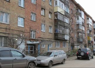 Продается трехкомнатная квартира, 52 м2, Коми, Печорская улица, 8