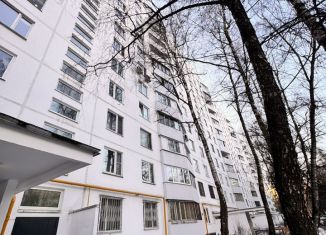 Продаю 2-ком. квартиру, 45 м2, Москва, улица Академика Янгеля, 8, метро Академика Янгеля