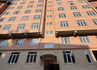 Продам 2-комнатную квартиру, 88.9 м2, Каспийск, площадь имени Ленина