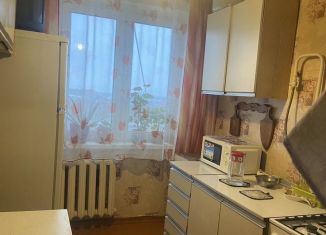 Продается 3-ком. квартира, 60 м2, Нижегородская область, Космическая улица