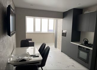 Сдам 1-комнатную квартиру, 46 м2, Тихорецк, Октябрьская улица, 74