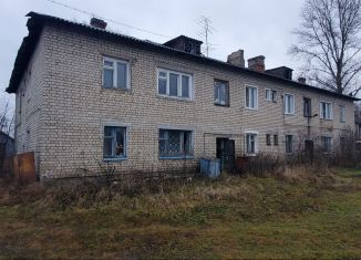 Продаю двухкомнатную квартиру, 49.5 м2, Мантурово, Костромская улица, 72