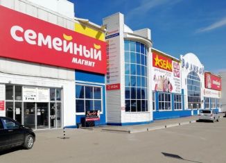 Продаю торговую площадь, 1405 м2, Нефтекамск, улица Ленина, 82А