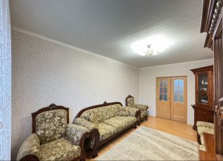 Продажа 3-ком. квартиры, 70 м2, Нальчик, Нартановская улица, 12