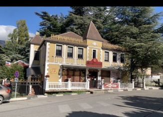 Продается торговая площадь, 234 м2, поселок городского типа Массандра, улица Винодела Егорова, 9А