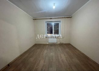 Комната на продажу, 13 м2, Старый Оскол, микрорайон Приборостроитель, 53