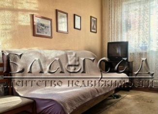 Продам 2-комнатную квартиру, 45 м2, Челябинск, улица Курчатова, 16, Советский район