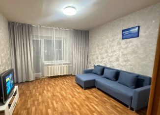 2-ком. квартира в аренду, 65 м2, Воронежская область, улица МОПРа, 8Б