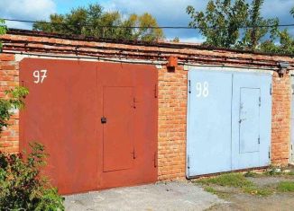 Продаю гараж, 30 м2, посёлок городского типа Усть-Кинельский, гаражный массив № 2, 168