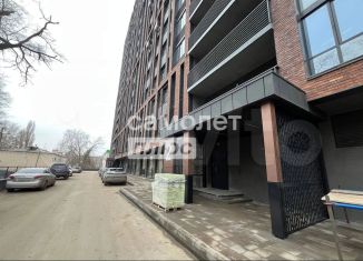 Продажа 1-ком. квартиры, 50 м2, Воронеж, Московский проспект, 42