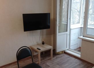 Сдача в аренду 5-ком. квартиры, 46 м2, Санкт-Петербург, Замшина улица, 39к1, Калининский район